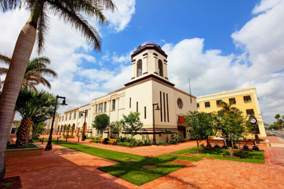 Brownsville Texas city hall building