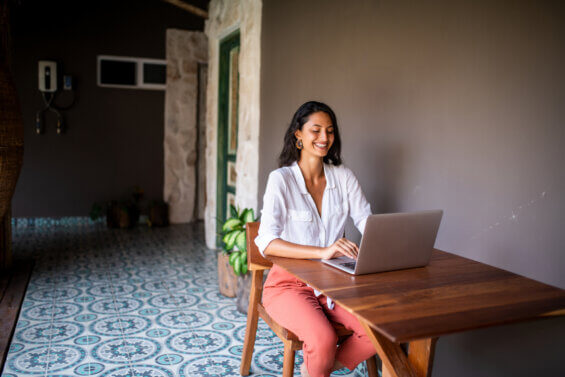 Women blogging at a luxury boutique hotel